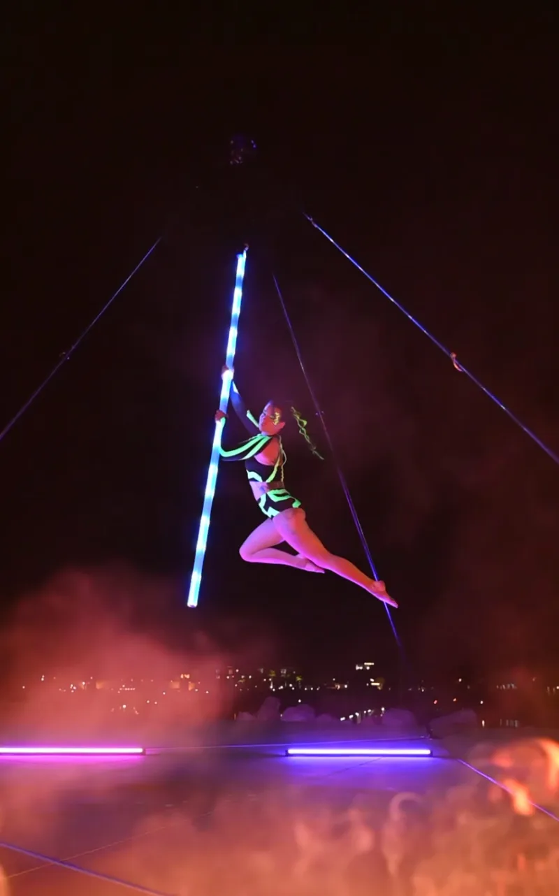 Flying Pole