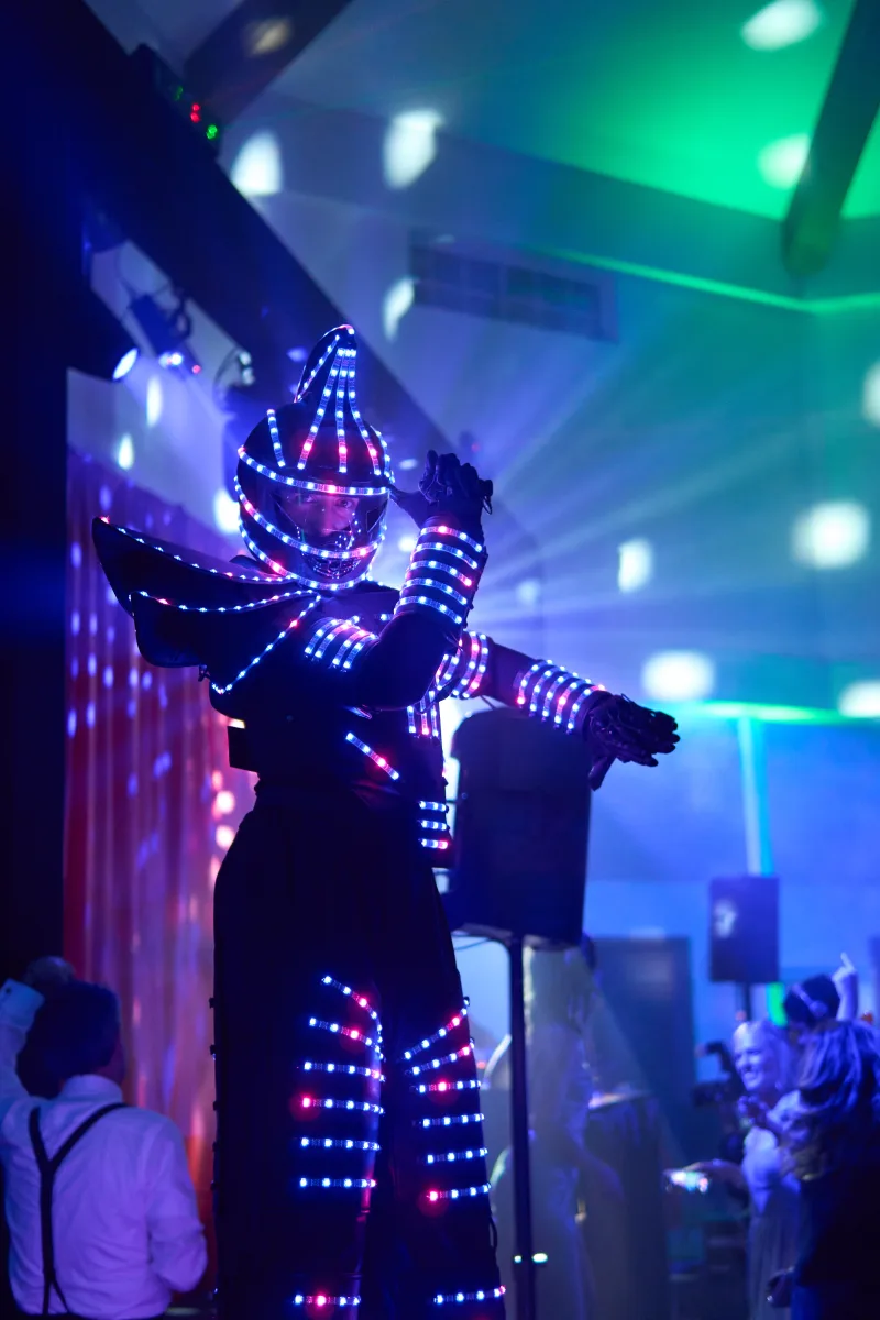 LED Robot